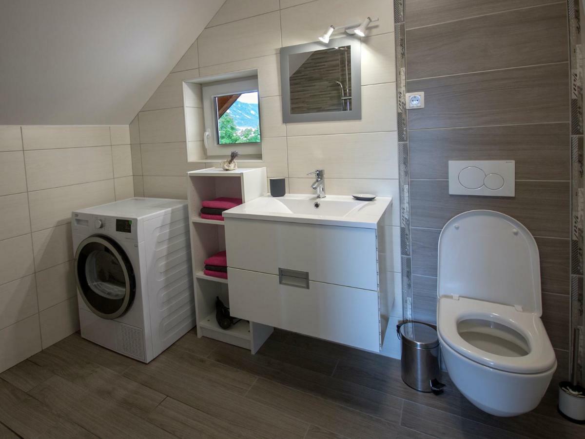 Apartment Marjetka Zirovnica Esterno foto